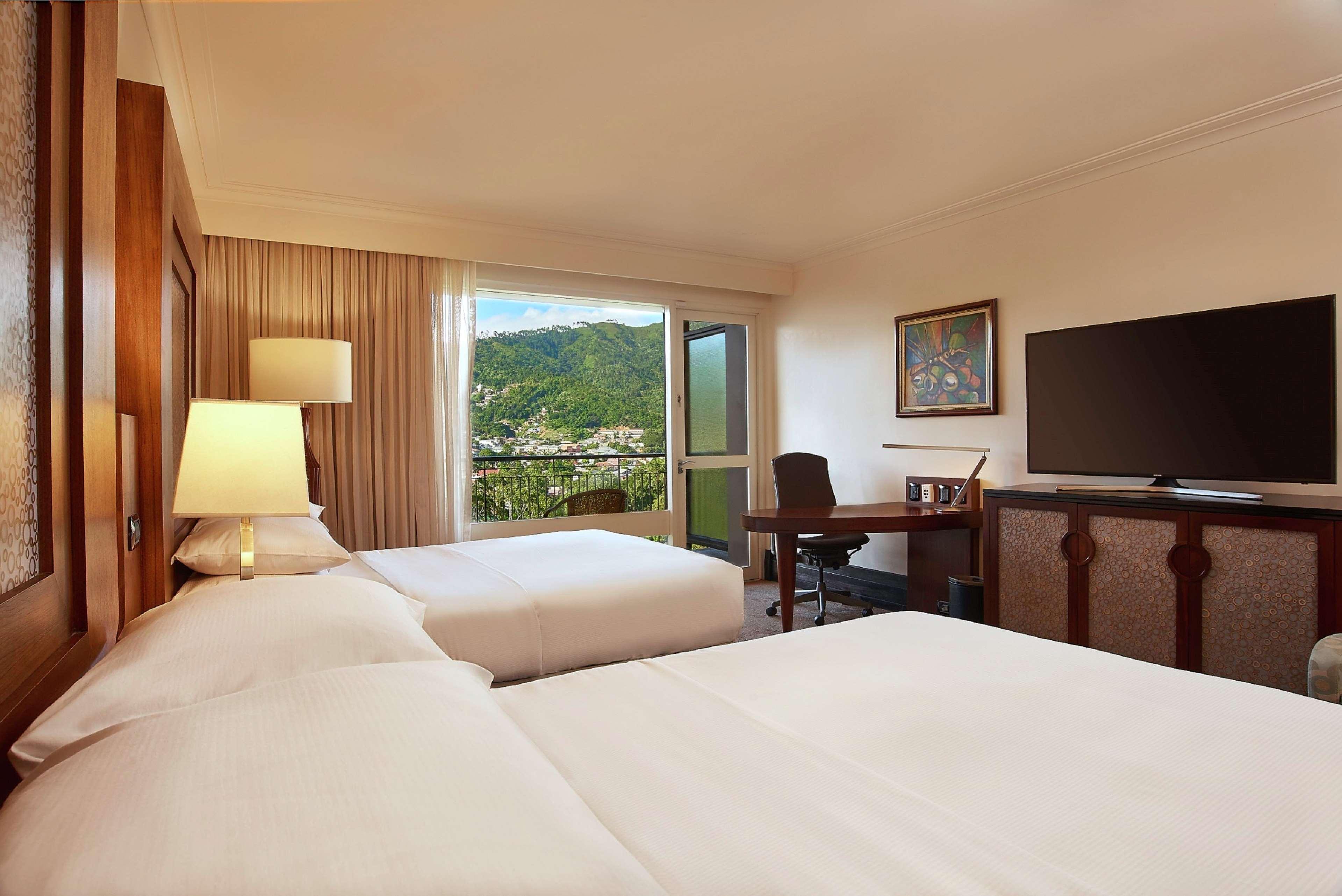 Hilton Trinidad & Conference Centre Otel Port of Spain Dış mekan fotoğraf