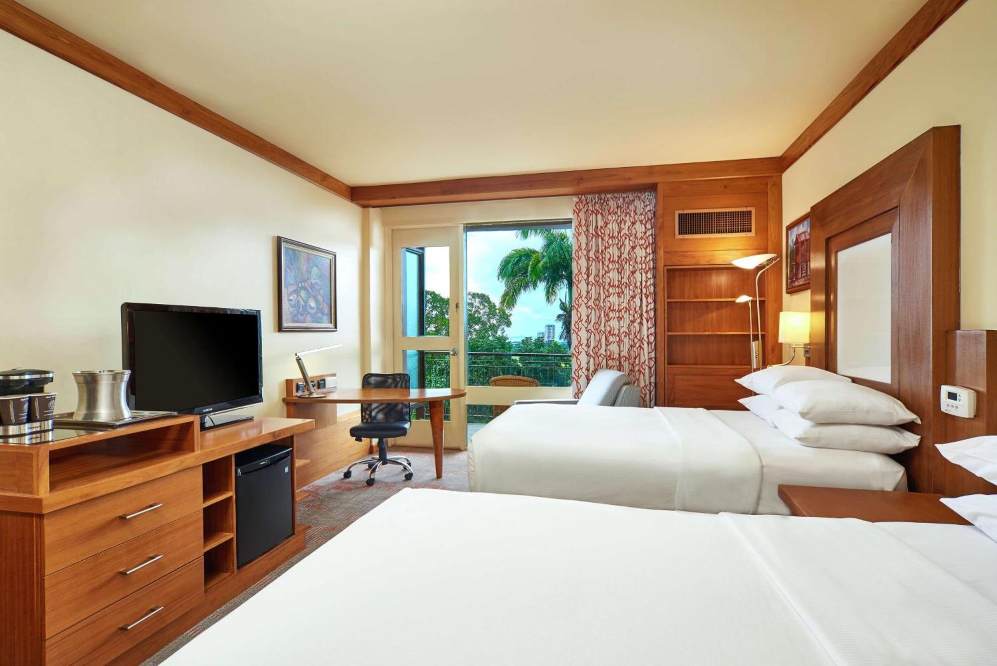 Hilton Trinidad & Conference Centre Otel Port of Spain Dış mekan fotoğraf